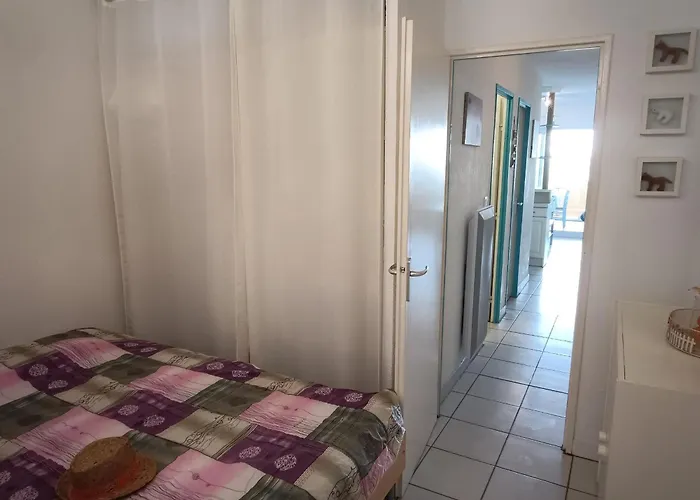 T2 Coquet 40m², Parking Securise, Proche - Fr-1-798-22 Διαμέρισμα